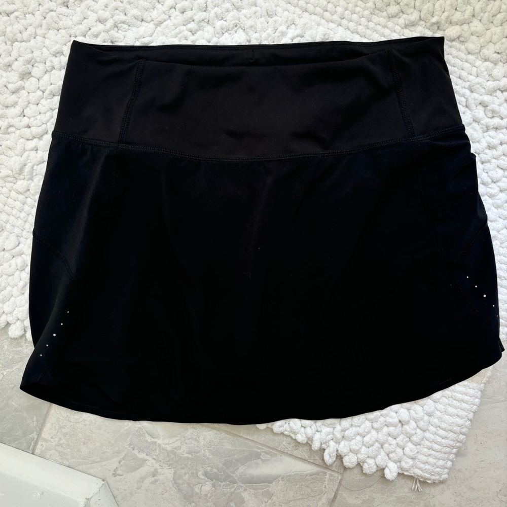 Athleta Run With It 14” Skort